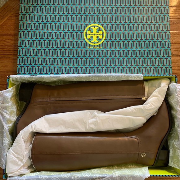 Tory Burch Boots - Picture 4 of 7